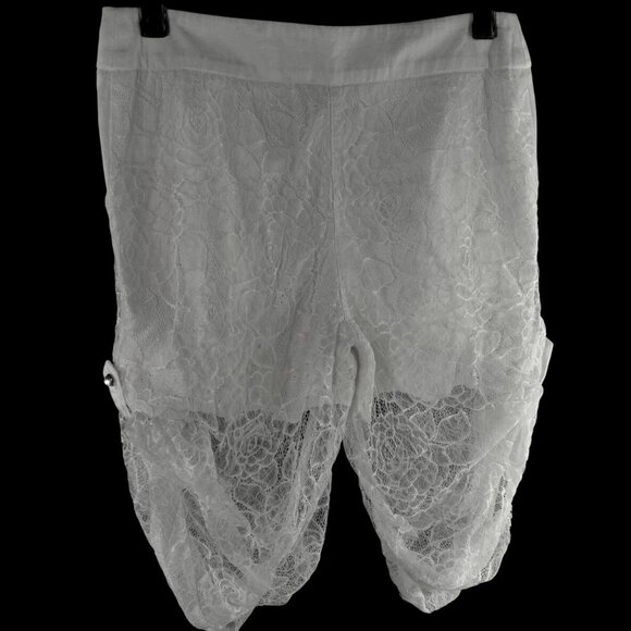 NWOT Patrizia Pepe Firenze Italy Fancy White Lace Shorts Size 40 - Picture 3 of 9